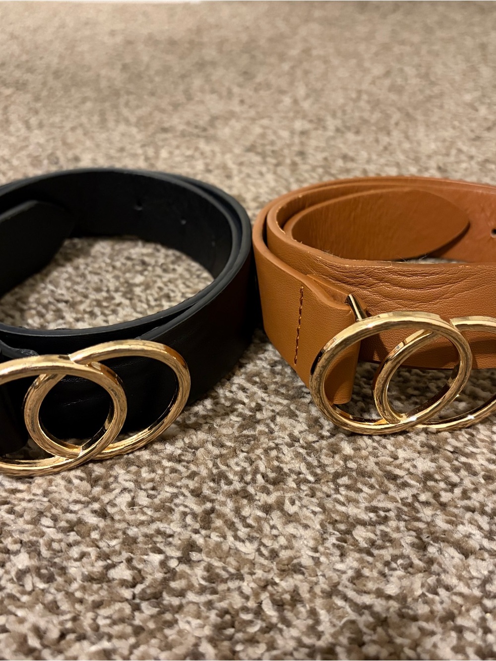 Classic Double-Ring Leather Belt - Black and Tan